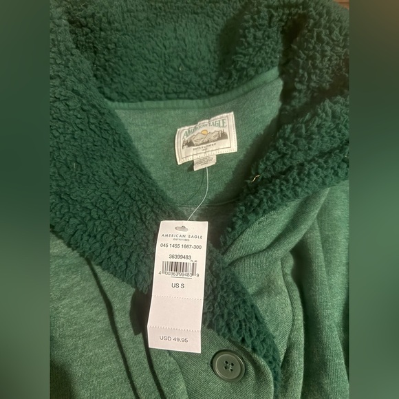 American eagle outfitters NWT sweater - Picture 2 of 3